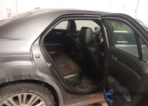 2013 Chrysler 300C Awd from USA, damaged, VIN 2C3CCAKG2DH659773